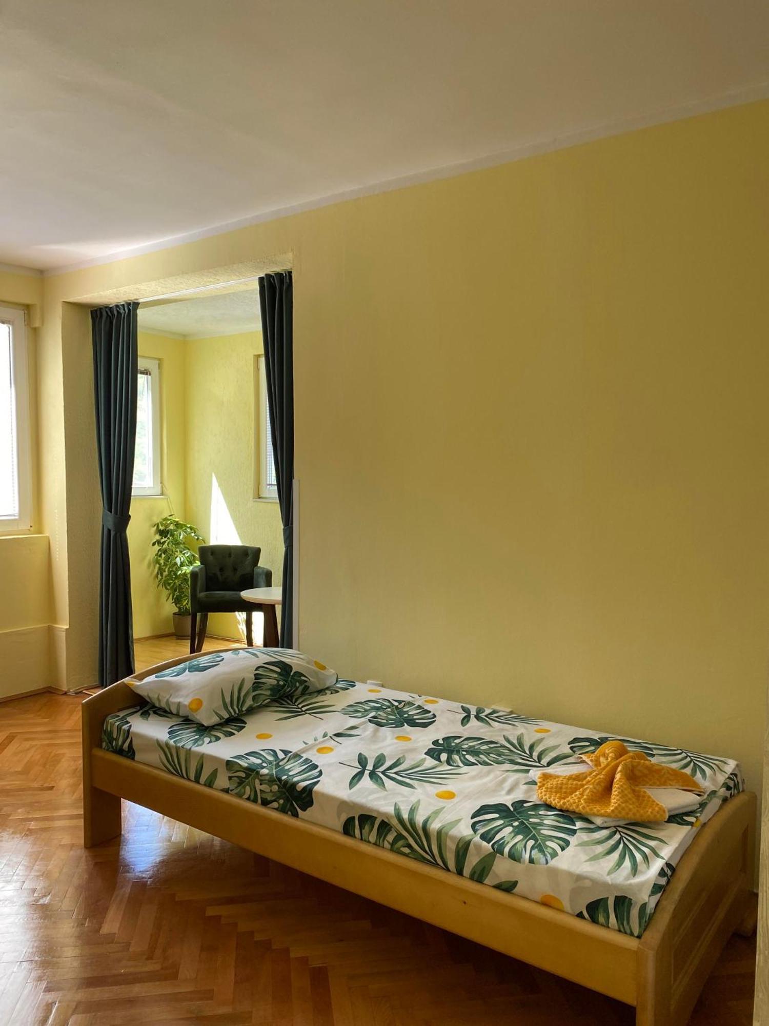 Apartman Sara Plužine Ngoại thất bức ảnh